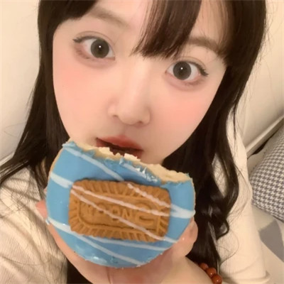 最新最热女生头像