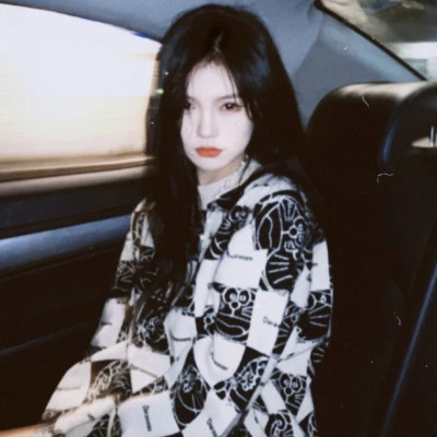 百变风格女生头像