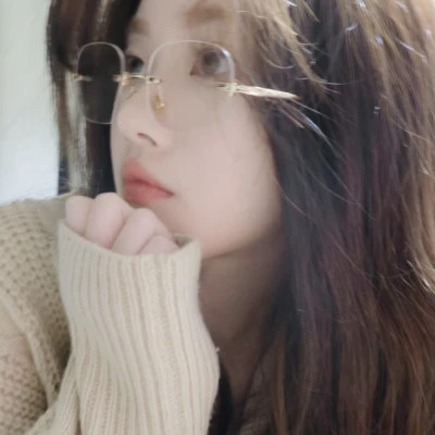 百变风格女生头像