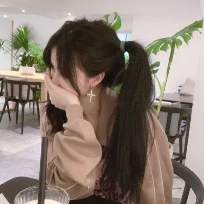 百变风格女生头像