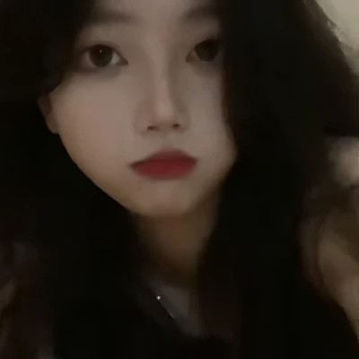 百变风格女生头像