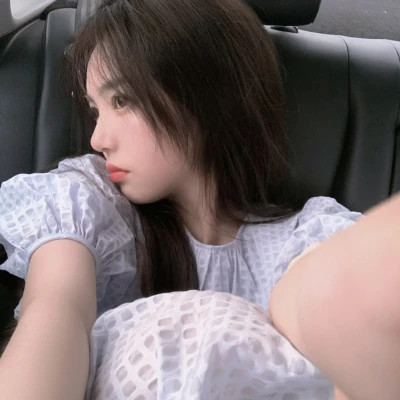 超美女生头像