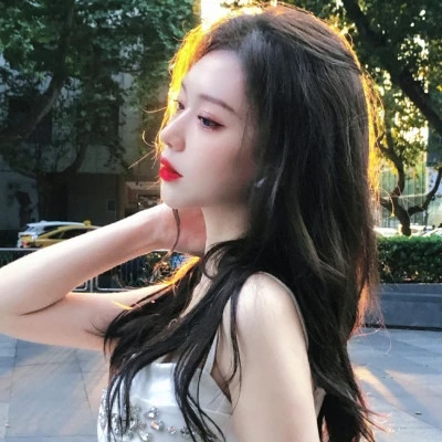 超美女生头像