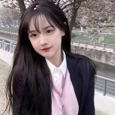 精选女生头像
