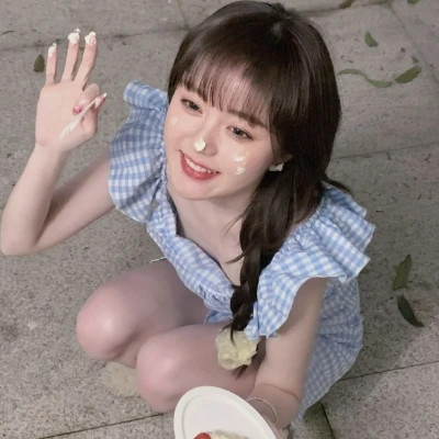 精选女生头像