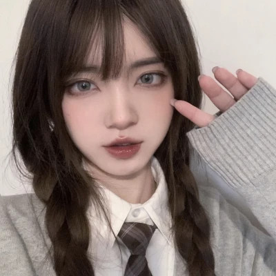 精选女生头像