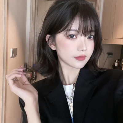 精选女生头像