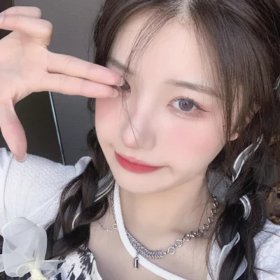精选女生头像