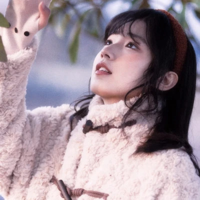 精选女生头像