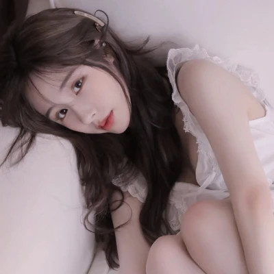 精选女生头像