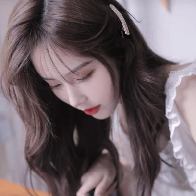 精选女生头像