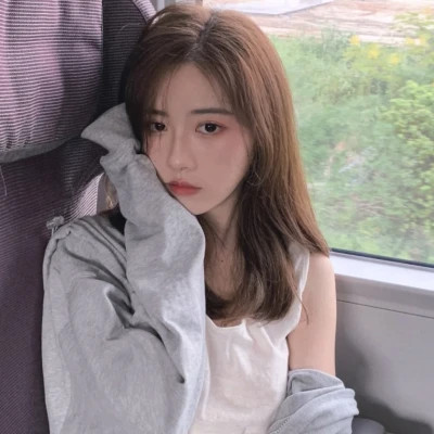 精选女生头像