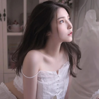 超级好看的女生头像