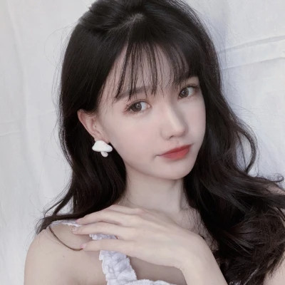 超级好看的女生头像