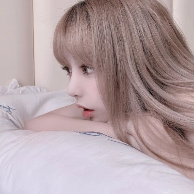 超级好看的女生头像