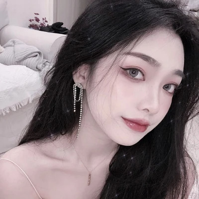 超级好看的女生头像