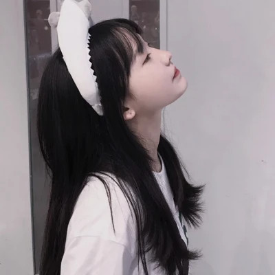 超级好看的女生头像