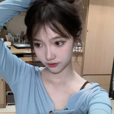 超级好看的女生头像