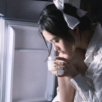 超级好看的女生头像