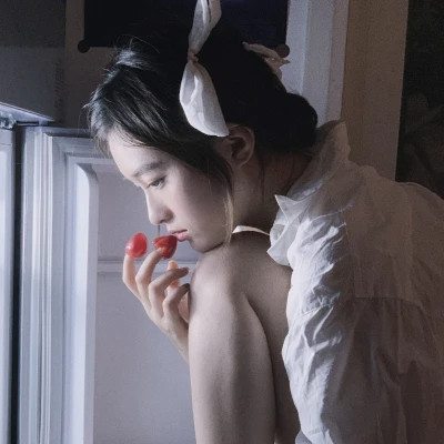 超级好看的女生头像