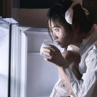 超级好看的女生头像