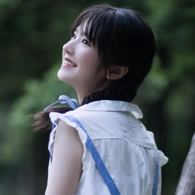 超级好看的女生头像