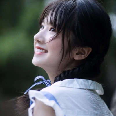 超级好看的女生头像