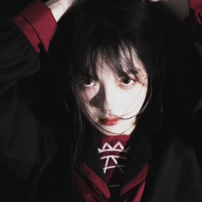 超级好看的女生头像