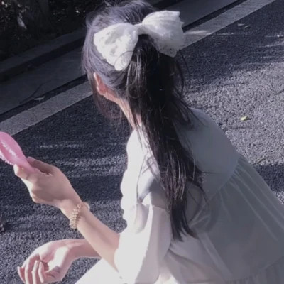 超级好看的女生头像