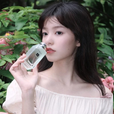 超级好看的女生头像