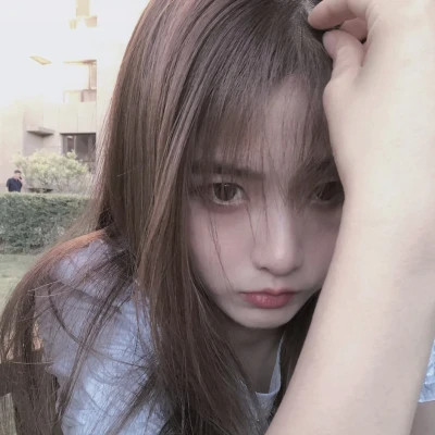超级好看的女生头像