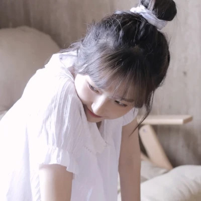 超级好看的女生头像