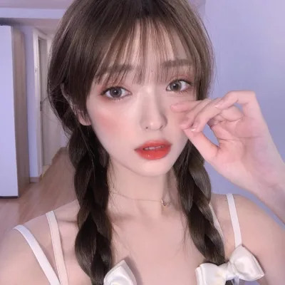 精选女生头像