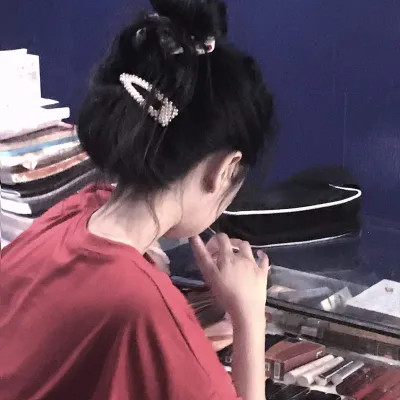 精选女生头像