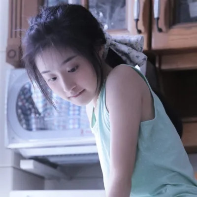 精选女生头像