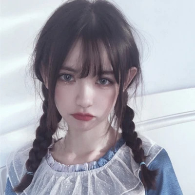 青春洋溢的少女头像