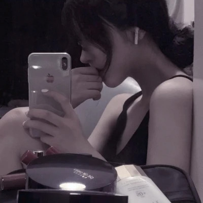 青春洋溢的少女头像