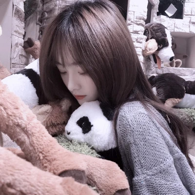 青春洋溢的少女头像