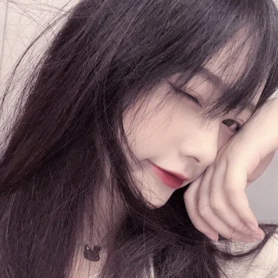 青春洋溢的少女头像
