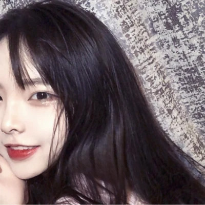 青春洋溢的少女头像