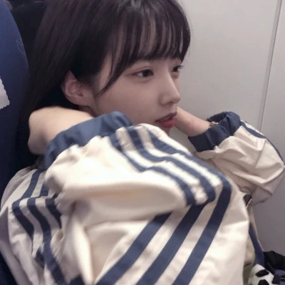 青春洋溢的少女头像