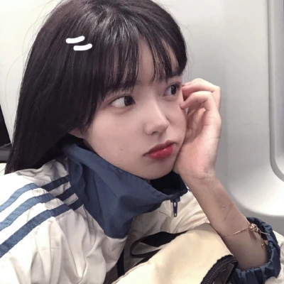 青春洋溢的少女头像