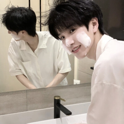 精选男生头像图片