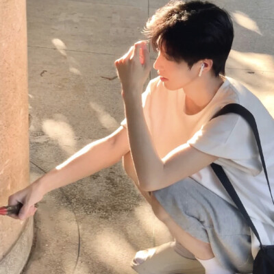 精选男生头像图片