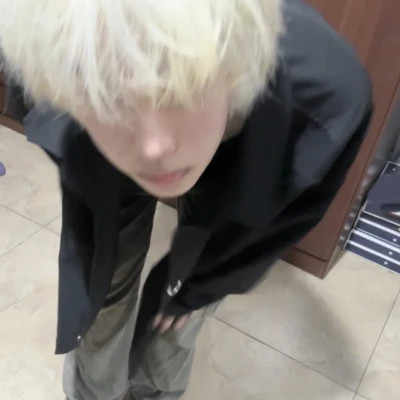 精选男生头像图片