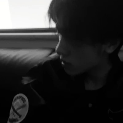 精选男生头像图片