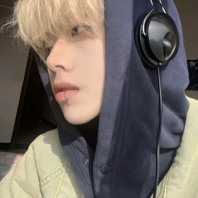 精选男生头像图片