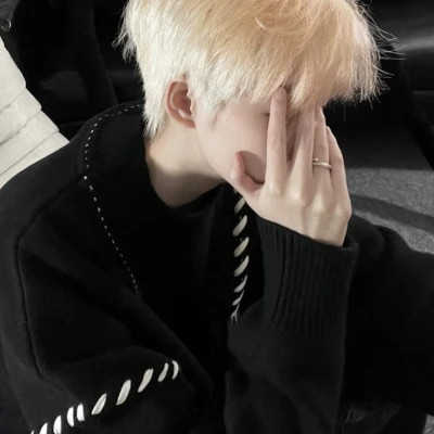 超级好看的男生头像