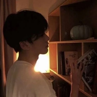 酷帅风真人男生头像图片