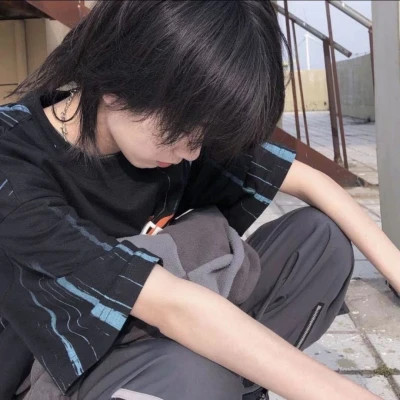 酷帅风真人男生头像图片